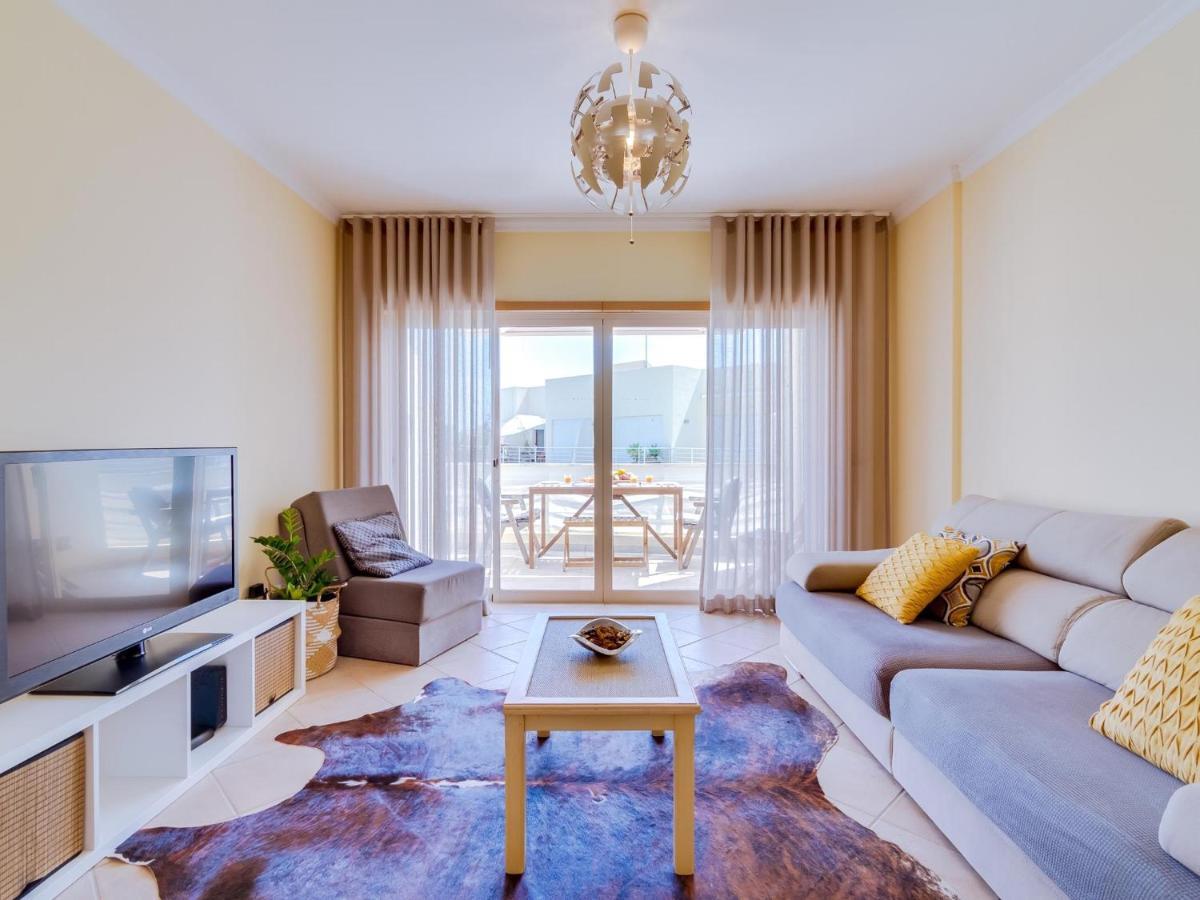 Al - Apartamento Falesia Flat Виламура Экстерьер фото