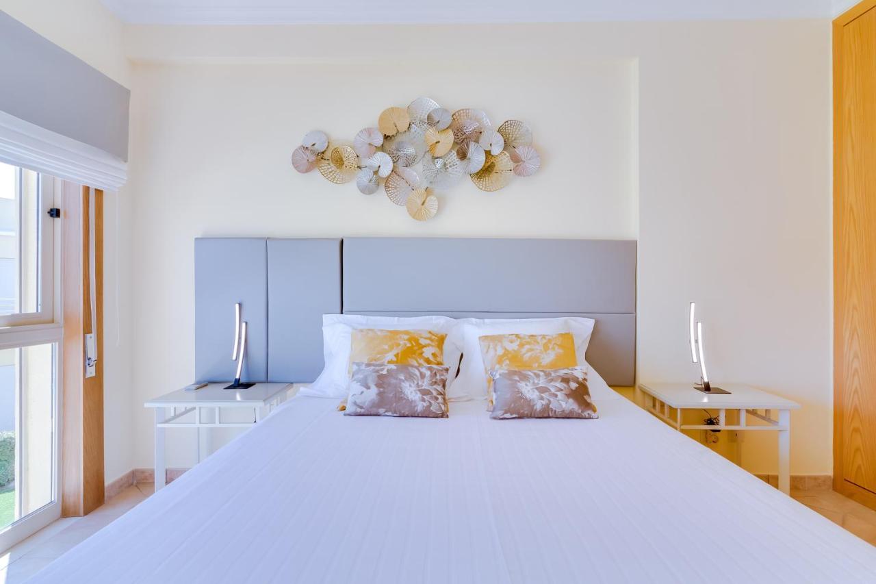 Al - Apartamento Falesia Flat Виламура Экстерьер фото