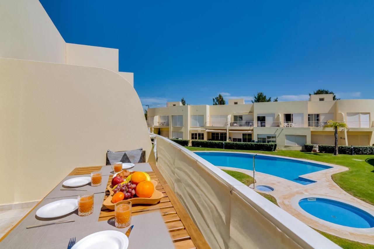 Al - Apartamento Falesia Flat Виламура Экстерьер фото