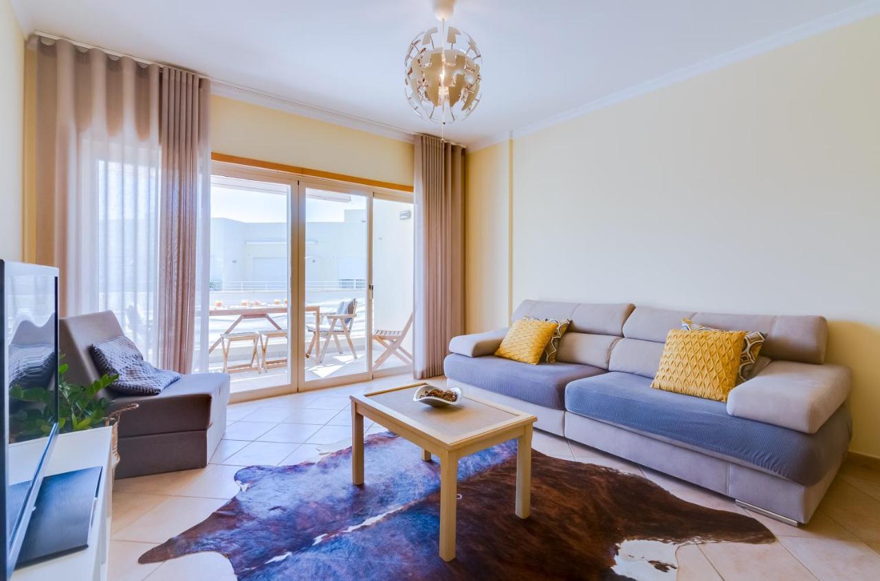 Al - Apartamento Falesia Flat Виламура Экстерьер фото