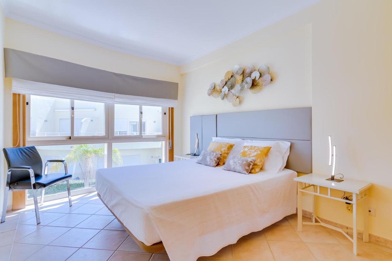 Al - Apartamento Falesia Flat Виламура Экстерьер фото