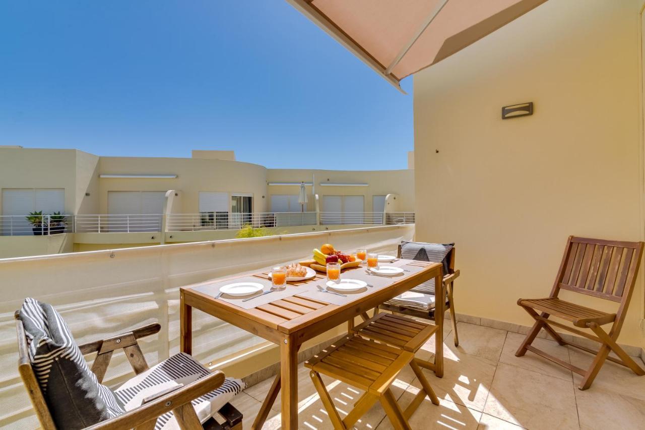 Al - Apartamento Falesia Flat Виламура Экстерьер фото