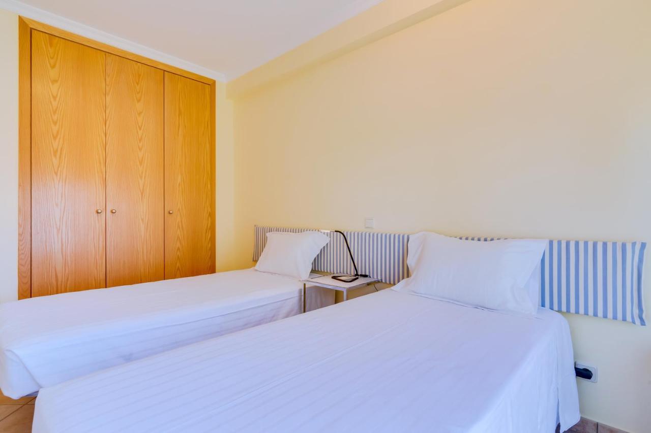 Al - Apartamento Falesia Flat Виламура Экстерьер фото