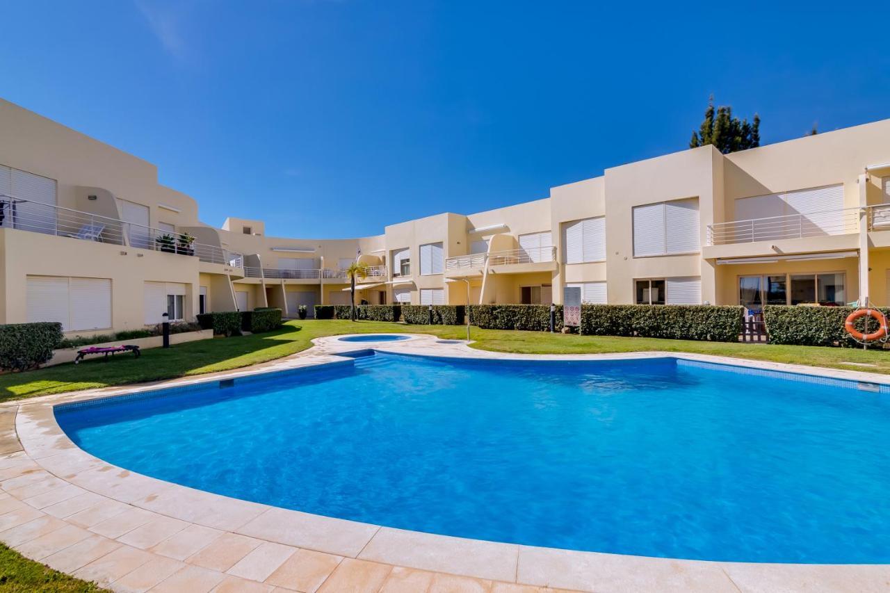 Al - Apartamento Falesia Flat Виламура Экстерьер фото